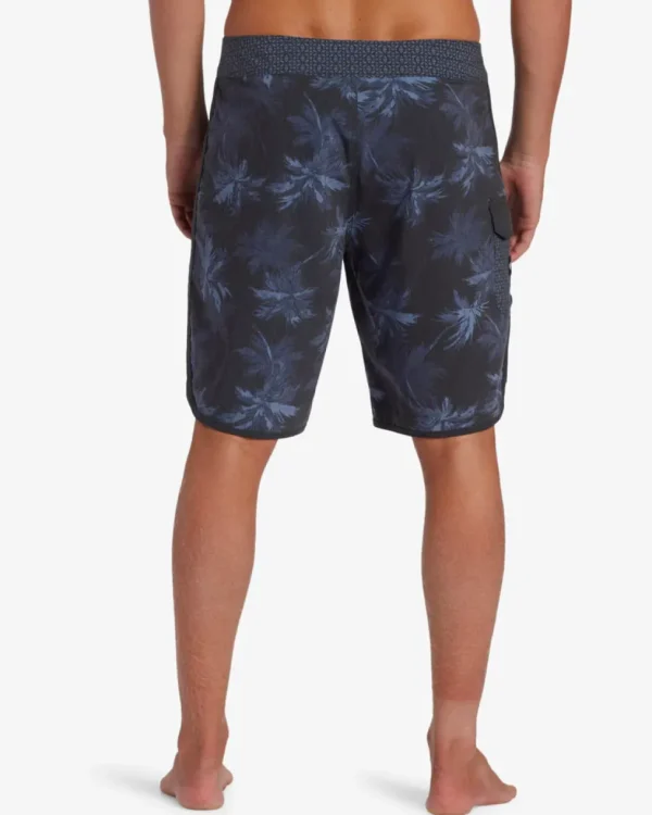 Billabong: 73 Pro 19" Boardshorts