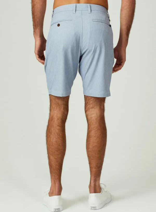 7 Diamonds: Everest 8" Short