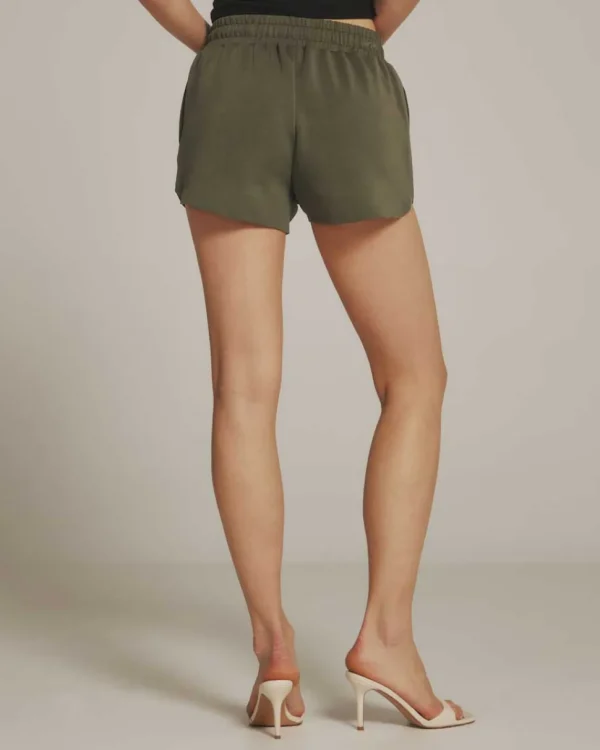 7 Diamonds: Women's Rev 3" Shorts
