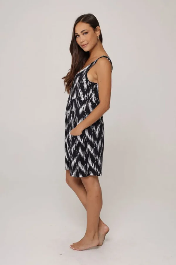 J.Valdi: Plus Midnight Shore Deep Pocket Tank Dress