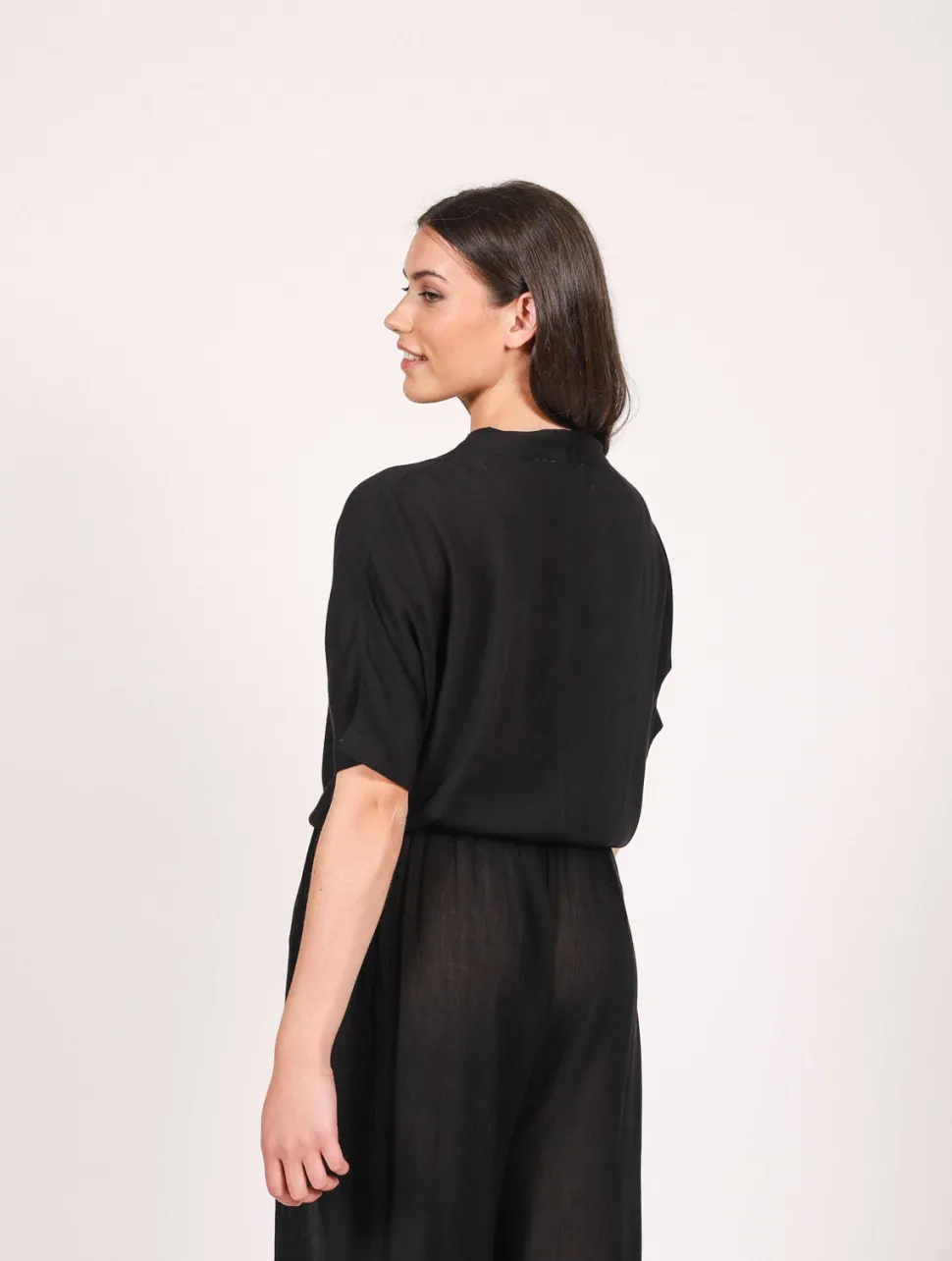 koy_resort_miami_tie_fron_10.webp Koy Resort: Miami Tie Front Top