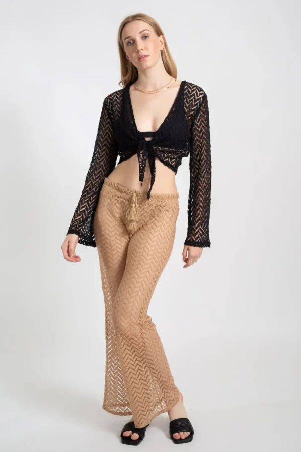 Koy Resort: Zuma Tie Front Top