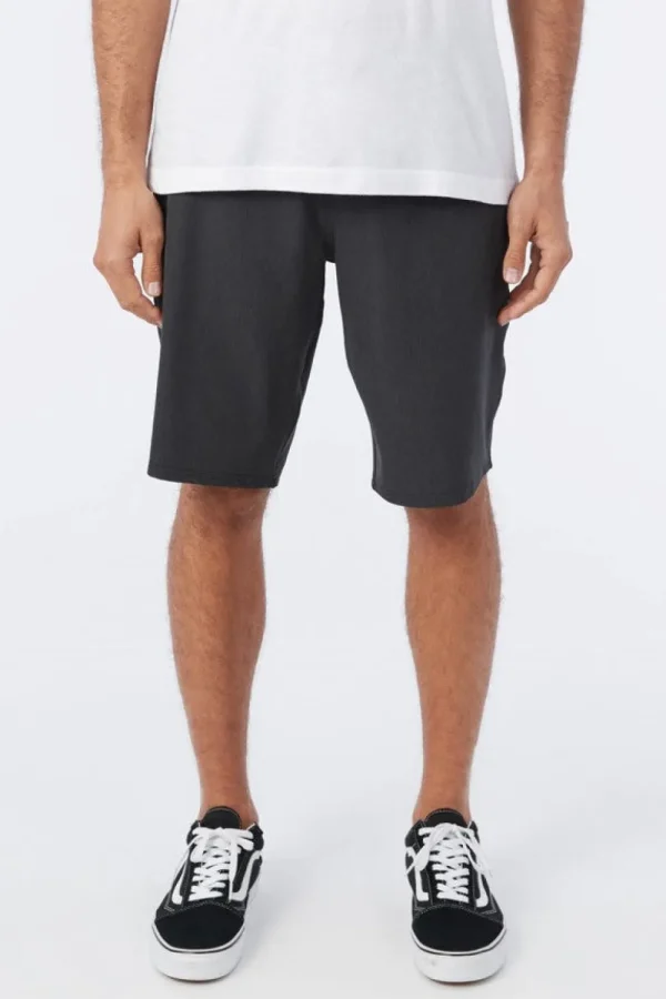O'Neill: Reverse Heather 21" Hybrid Shorts