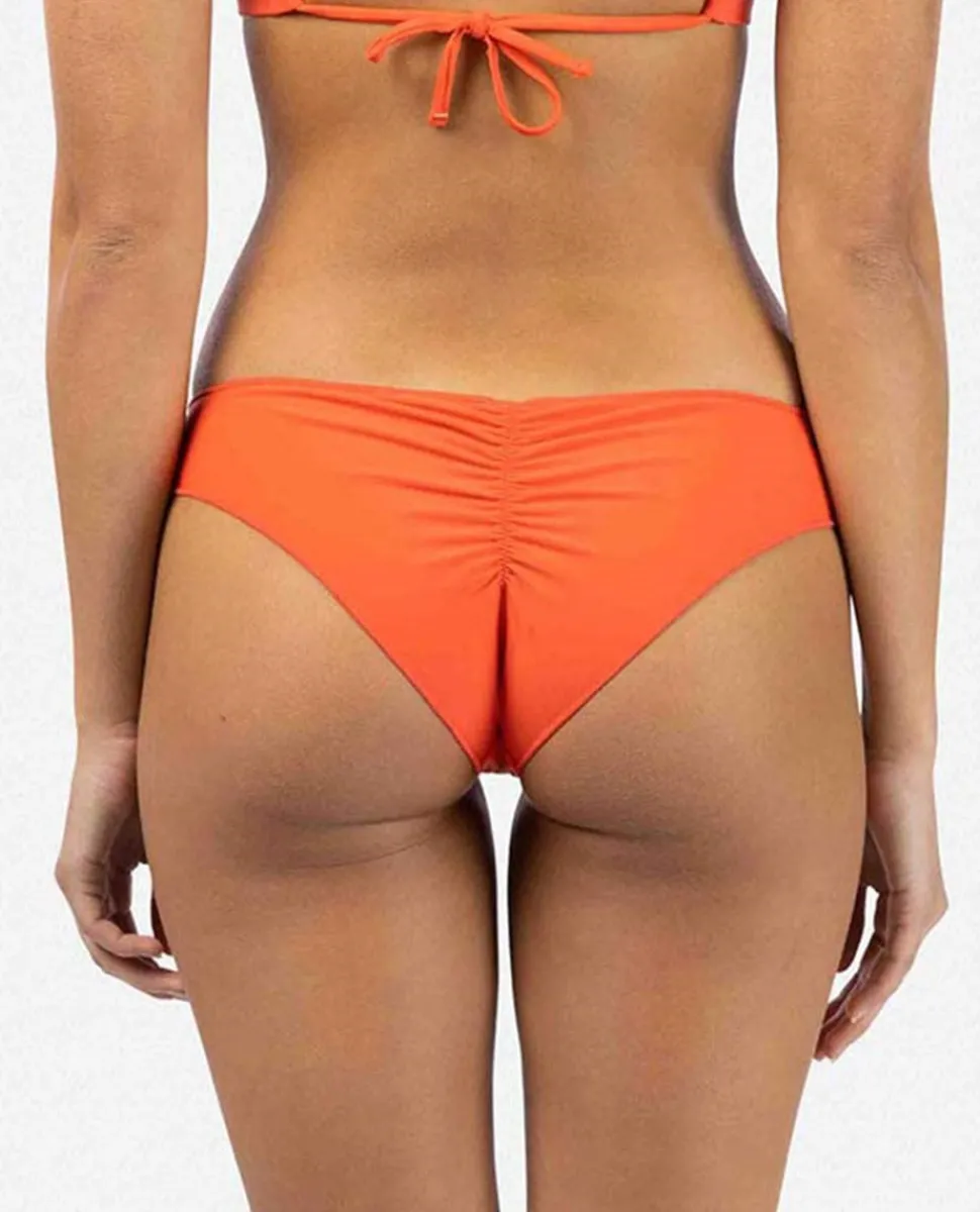 rip_curl_classic_surf_che_2-1.webp Rip Curl: Classic Surf Cheeky Bikini Bottom