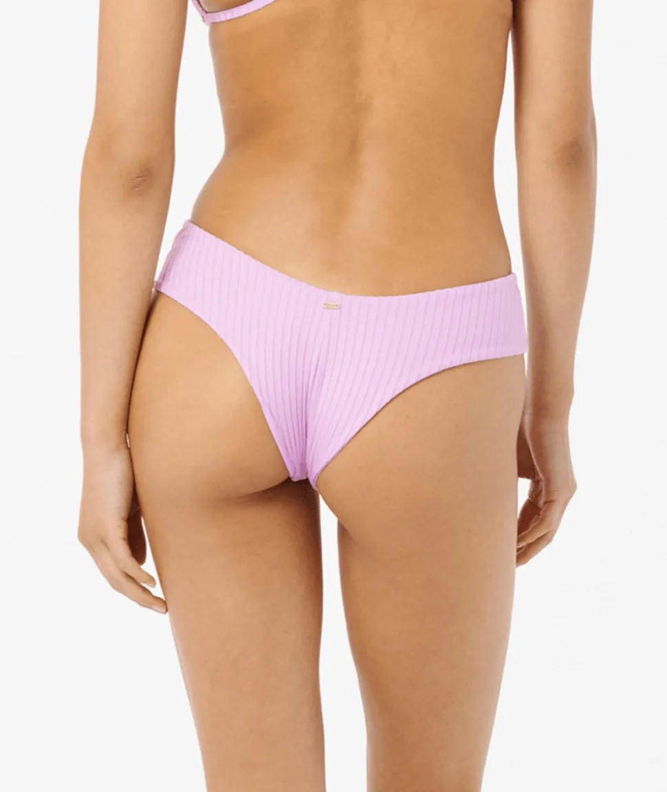 rip_curl_premium_surf_ski_2.webp Rip Curl: Premium Surf Skimpy Hipster Bottom