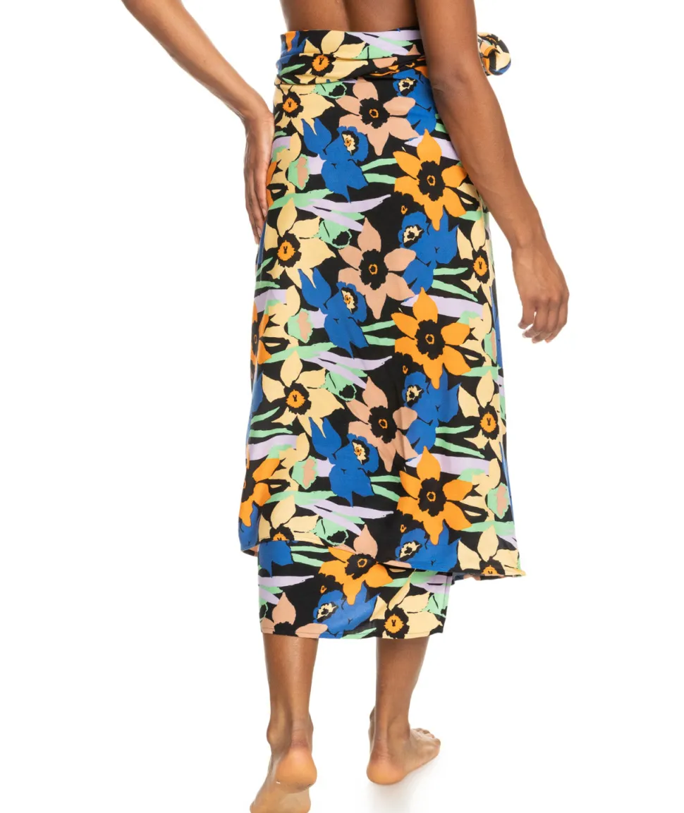roxy_cool_and_lovely_saro_1.webp Roxy: Cool And Lovely Sarong