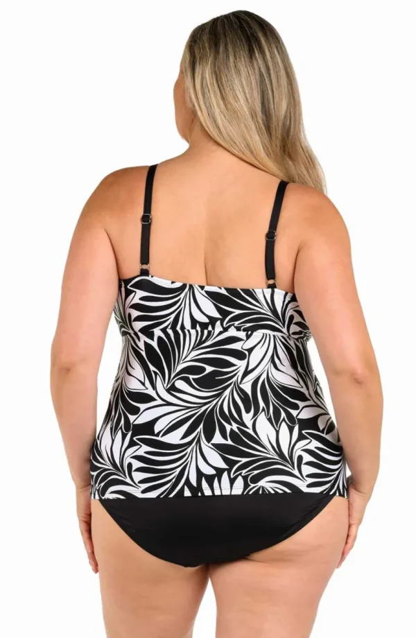 24th & Ocean: Plus Size Floating Palms Strappy High Heck Tankini Top