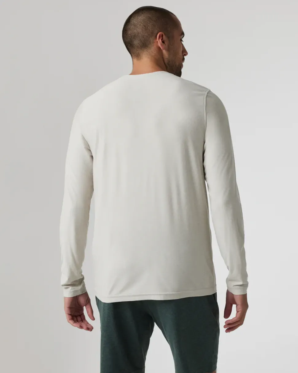 vuori_strato_tech_long_sl_1.webp Vuori: Strato Tech Long SleeveTee
