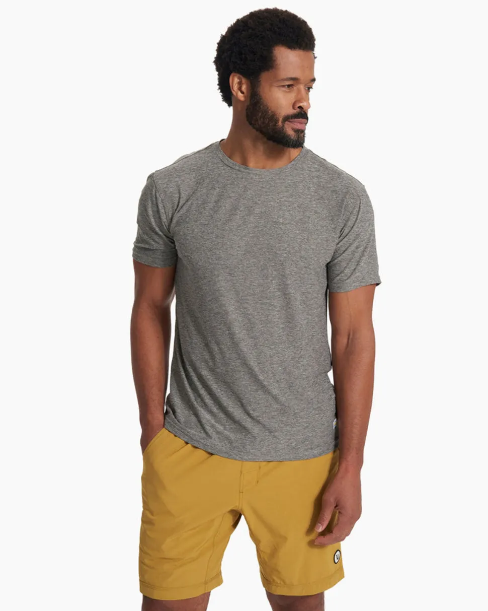 vuori_strato_tech_tee_0-4.webp Vuori: Strato Tech Tee