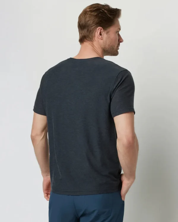 Vuori: Strato Tech Tee