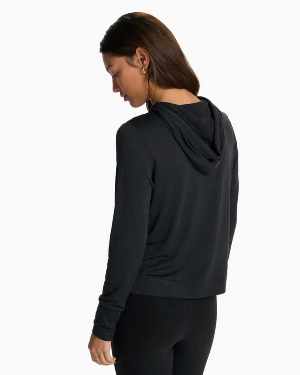 vuori_womens_halo_essenti_1-3.webp Vuori: Women's Halo Essential Hoodie