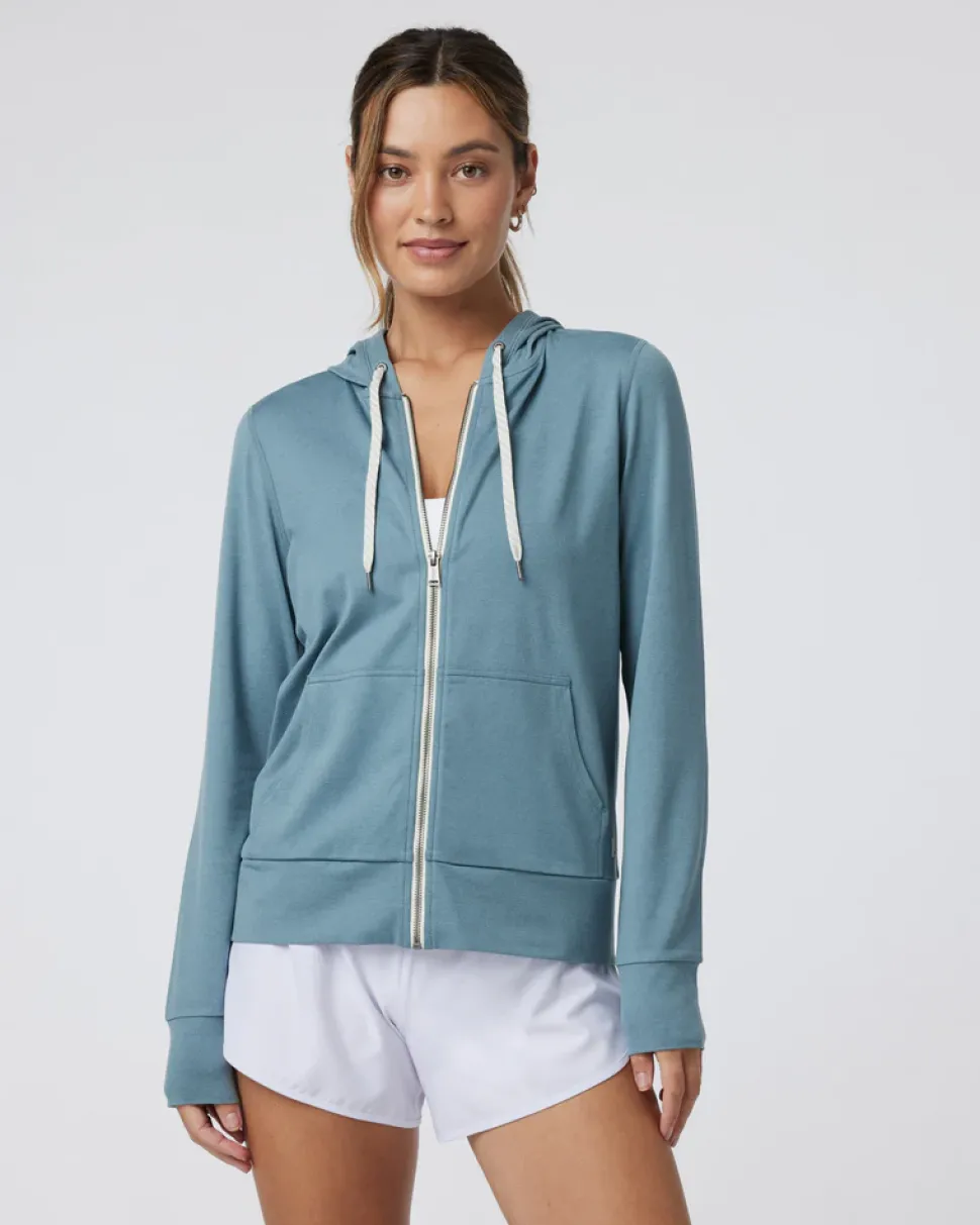 vuori_womens_halo_perform_0-17.webp Vuori: Women's Halo Performance Hoodie 2.0