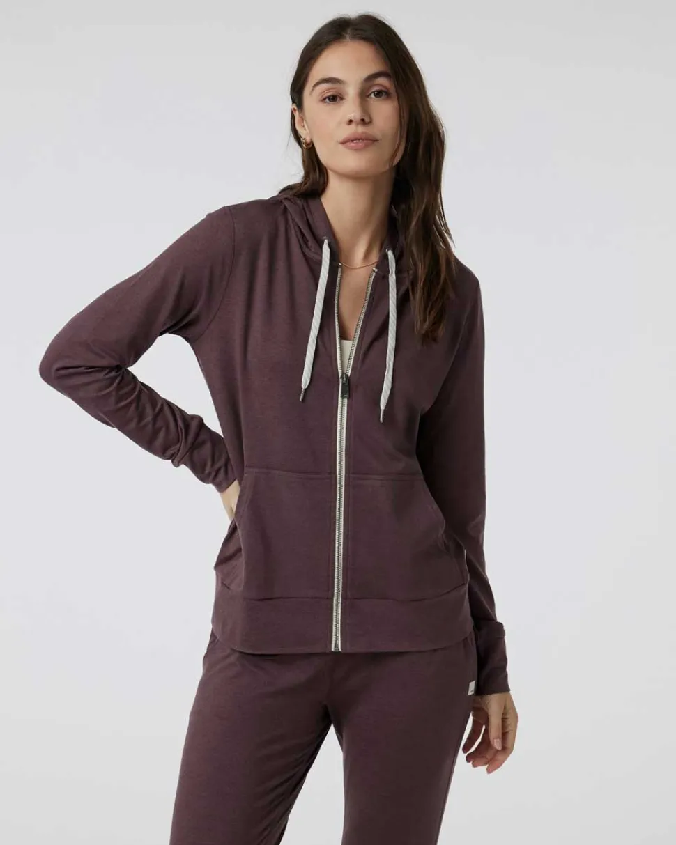 vuori_womens_halo_perform_0-6.webp Vuori: Women's Halo Performance Hoodie 2.0