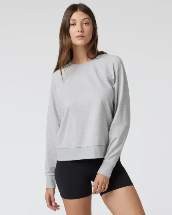 Vuori: Women's Long Sleeve Halo Crew Pullover